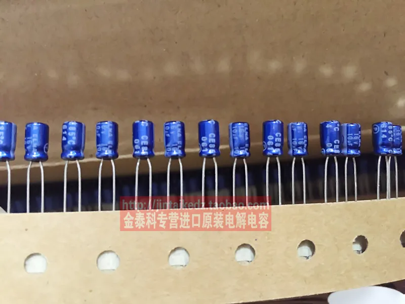 

2020 hot sale 30PCS/50PCS ELNA audio for capacitance 16V10UF 4X7 RC2 blue robe 85 degrees electrolytic capacitors free shipping