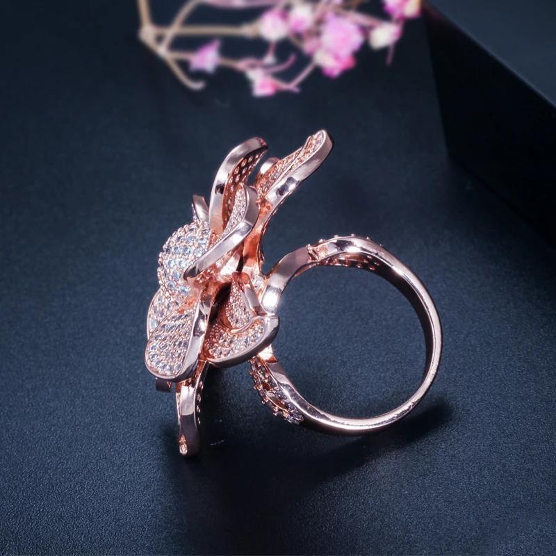 BeaQueen Luxury Brand Cubic Zircon Big Flower Dubai Nigerian Bridal Statement Finger Ring for Women Rose Gold Color Jewelry R068