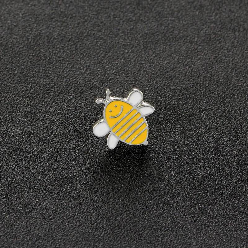 honeybee Pin Set white yellow bee pins and broches mini Cartoon hat bag badge Jewelry Brooches gift For children boys girls