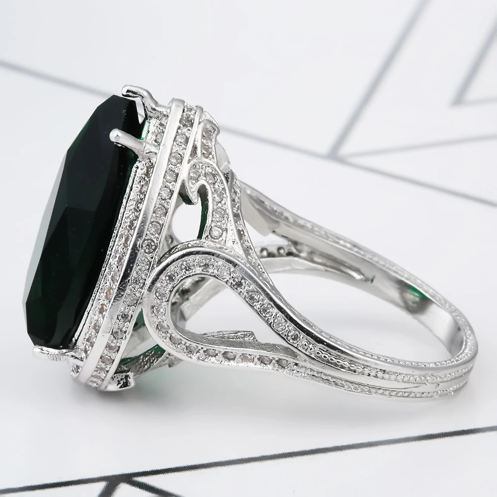 Hainon New Arrival Luxury Silver Color Ring With Green AAA CZ Stone Wedding Ring for Women Party Gift Rings Distribution