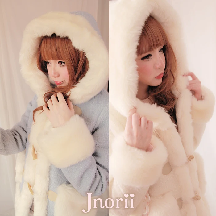 

Princess sweet lolita coat BoBON21 Original design Heavy hair collar pom thick warm overcoat hood horn Woolen coat C1164