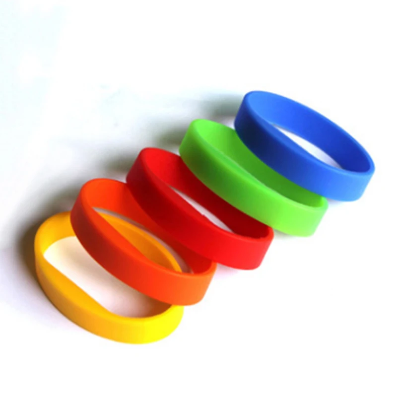 100 قطعة/الوحدة TK4100/EM4100/EM4305/T5577/213/كود 13.56 ميجا هرتز NFC تتفاعل معصمه سوار