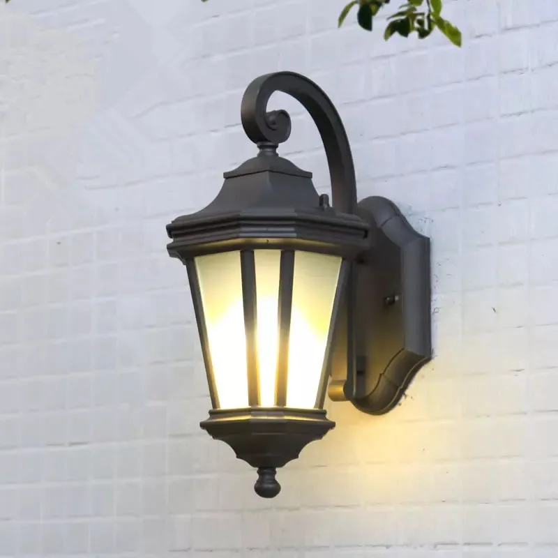 

HAWBERRY American style simple outdoor wall lamp waterproof courtyard European retro balcony lamp wall-mounted octagonal cage