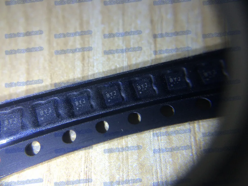 10PCS/LOT TPS62240D… - image