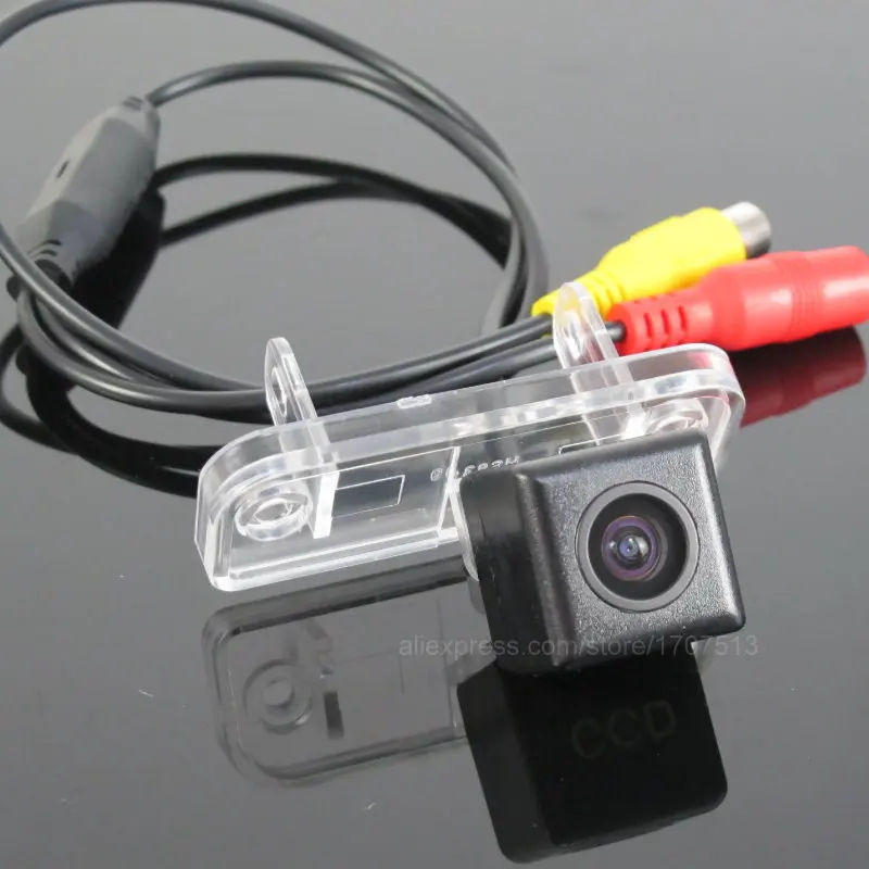 Rear View Camera For Mercedes Benz CLS W219 CLS 300 320 350 500 - Back Up Reverse Camera Sets RCA & Original Screen Compatible