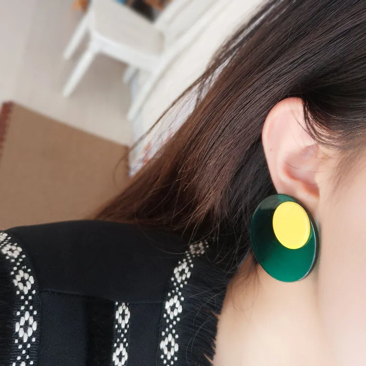 New Exaggerated Geometric Acrylic Stud Earrings Women Korean Style Bohemian Round Shape Big StatementEarrings Party Accessories