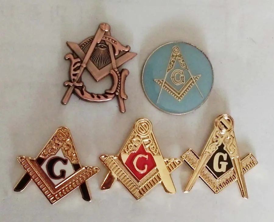 One set of 5pcs different logo masonic lapel pin badges