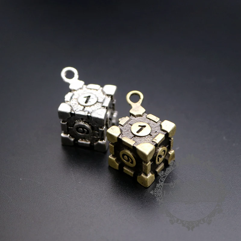 15x15mm antiqued silver,bronze vintage style devil's bone dice heavy cube DIY pendant charm supplies 1810484