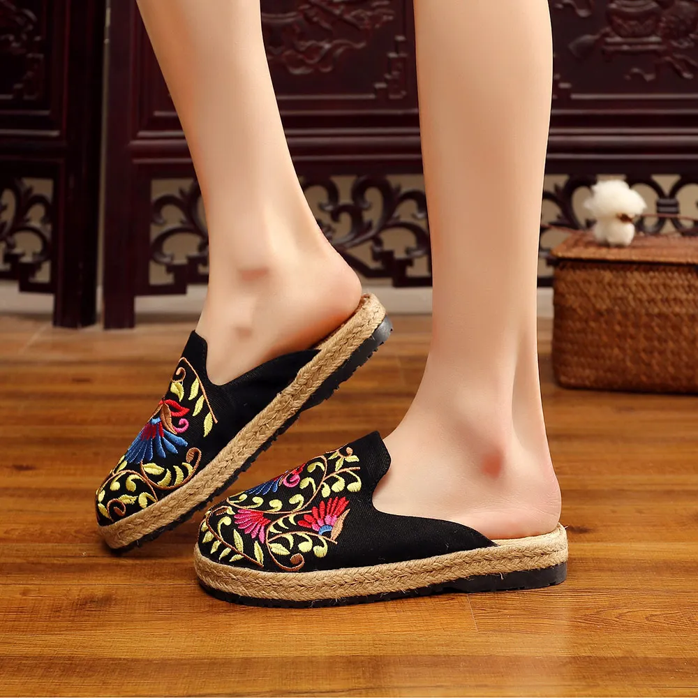 Veowalk Handmade Women Close Toe Linen cotton Slippers Summer Breathable New Embroidered Slides Ladies espadrilles Shoes