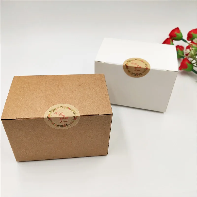 

100Pcs/Lot 9x6x6cm Handmade Vintage Style Paper Party Gifts Box Add Lei Balloon Flower Stickers For Adornment Souvenir Store Box