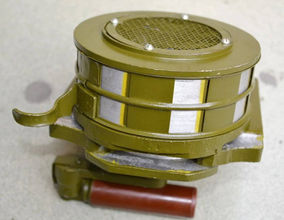 Surplus Military Hand Emergency Signalling Apparatus Rare Siren Alertor In Army Use