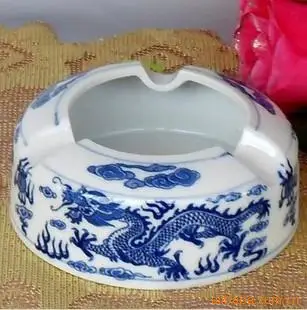 Jingdezhen ceramics blue and white ceramic ashtray creative home Qinglong