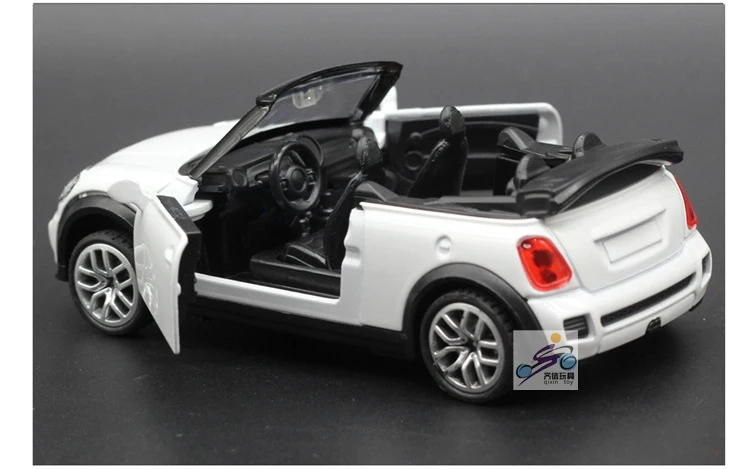 High Simulation Exquisite Kid Toys New \\ Original Convertible Mini Cooper s Model 1:32 Alloy convertible Car Model Gifts