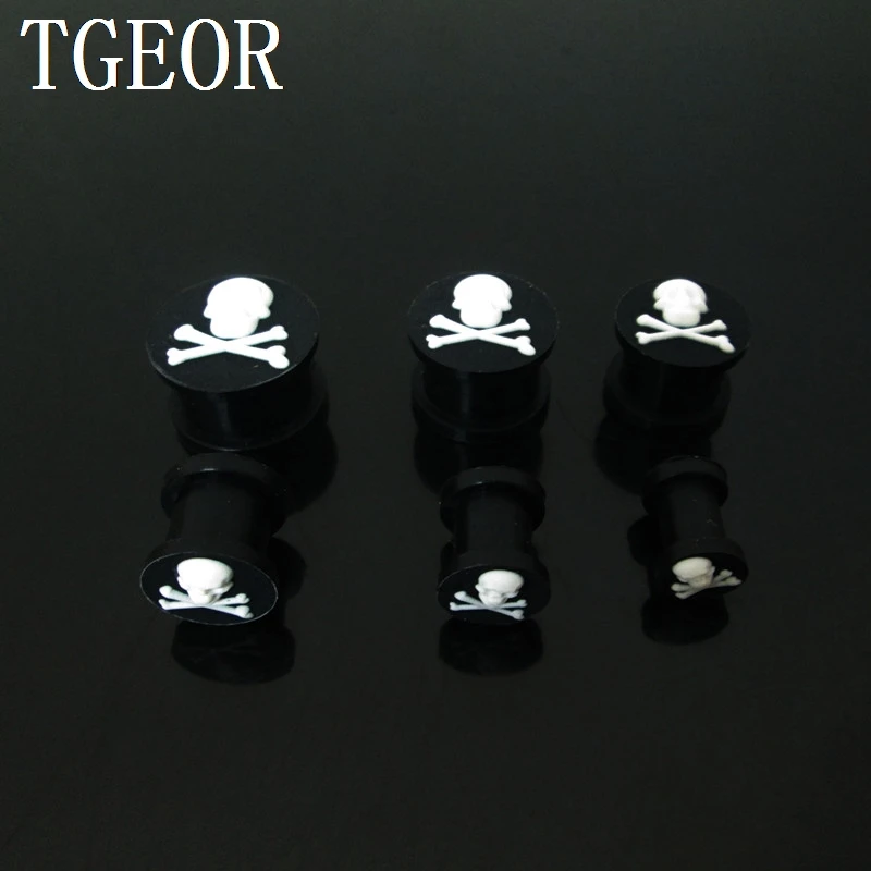 1 pair mixed gauges ear expander mixed  colors skull pattern silicone ear plug hot sale