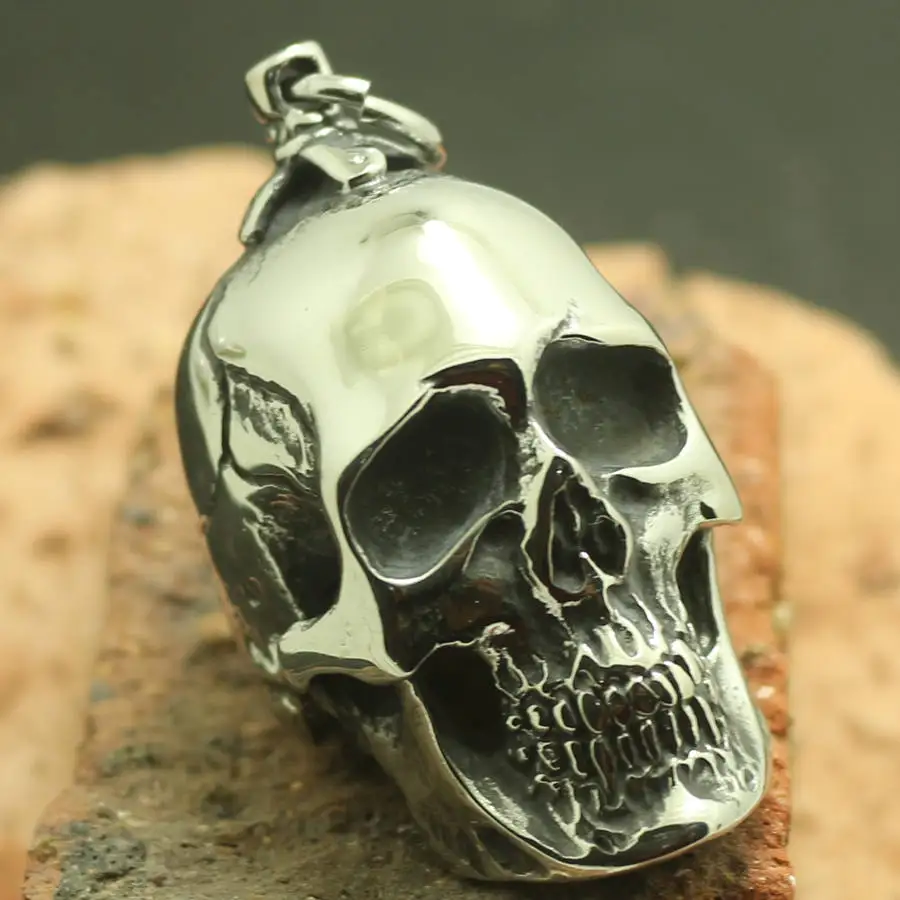 

316L Stainlesss Steel Cool Biker Polishing Mini Size Skull Pendant Chain High Quality