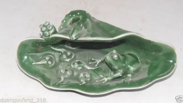 

Delicate Chinese Green Glaze Porcelain Handmade Lotus Frog Brush Wash