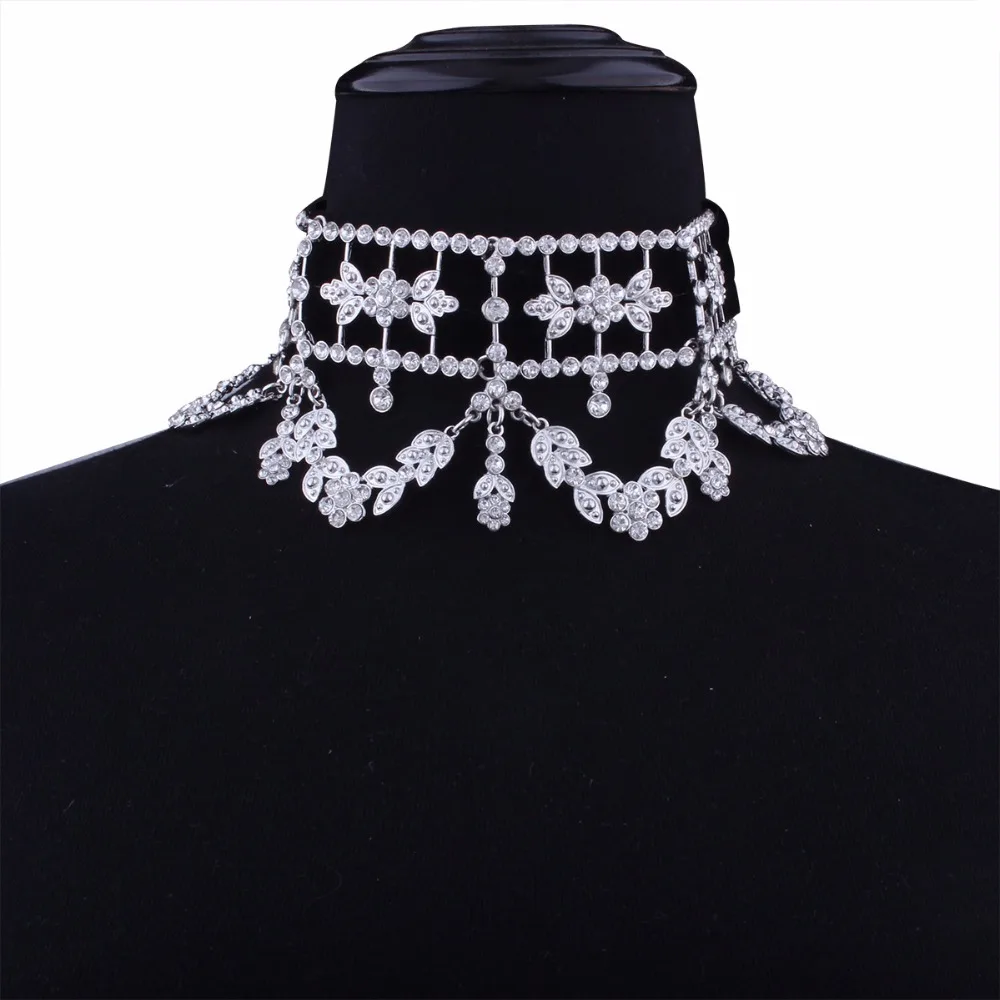 KMVEXO 2019 Fashion Crystal Rhinestone Choker Necklace Velvet Statement Necklace for Women Collares Chocker Jewelry Party Gift