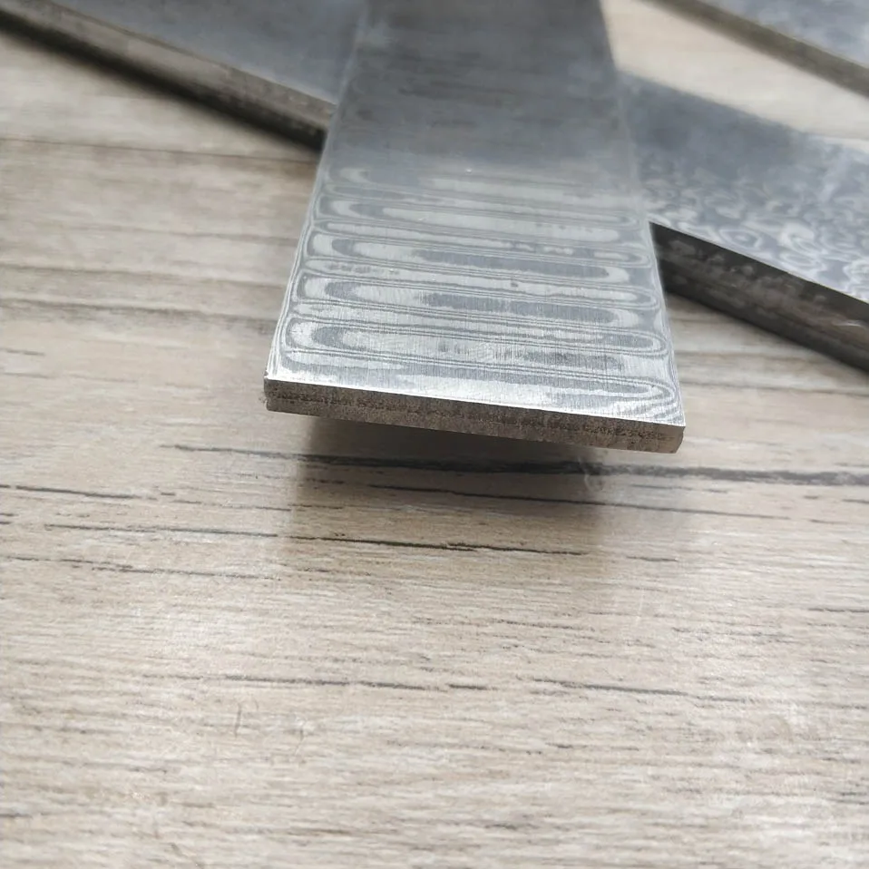 VG10 High Hardness Rose Sandwich Pattern Damascus Steel Raw Material DIY Blade Blank Knife Customizable Steel Strip