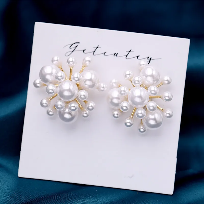 FXLRY New Hot Elegant Personality Simulated Pearl Flower Ball Stud Earrings Trendy Women Girls Party Jewelry