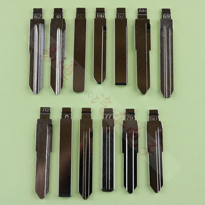 13Pcs/Lot Folding key blade Full Types Car key embryo replacing the key head Remote Key Blade Slot Type B NO 61-80