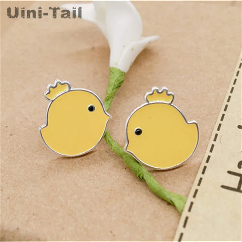 Uini-Tail hot new 925 sterling silver cute sprouting yellow chick earrings female birthday Korean simple ear jewelry gift ED101