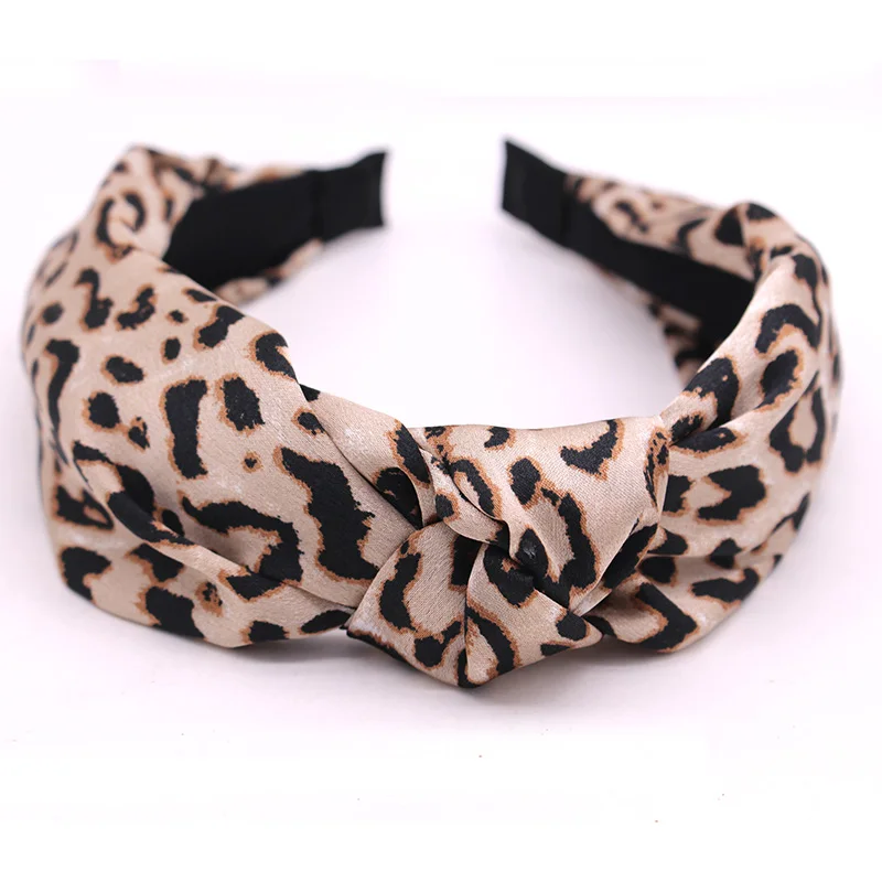 Bohemian Velvet Leopard Knot Hairband Ladies ethnic Geometric Leopard Pattern Knotted Hairband  customized Hair Accessories