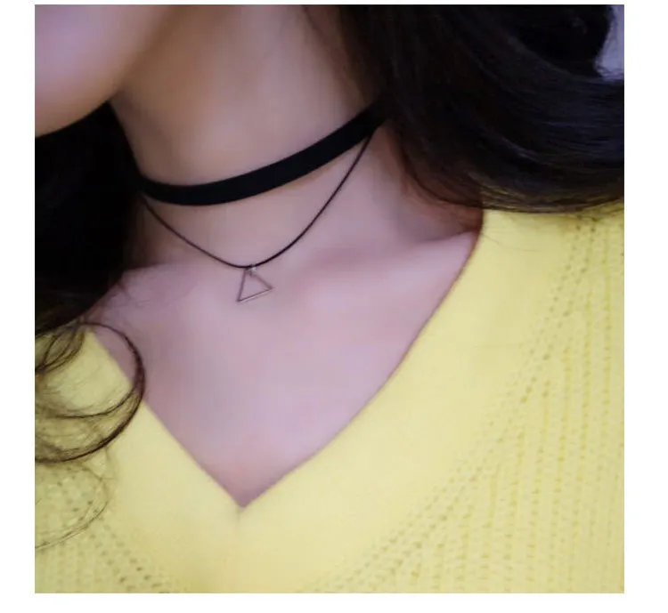 

Silver-plated Double-layer Zirconia Triangle Necklace Fashion Jewelry Black Leather Necklace Female Cocktail Party Gift