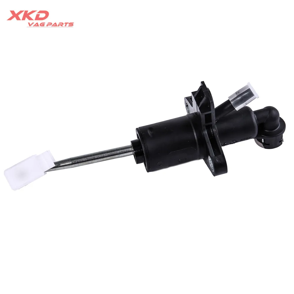 Clutch Master Cylinder For V-W Be-etle Golf Je-tta Bora MK4 A-UDI TT A3 S3 TT 1J1 721 388 A