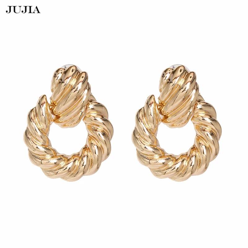 Wholesale JUJIA Fashion Geometric Dangle Metal Earrings