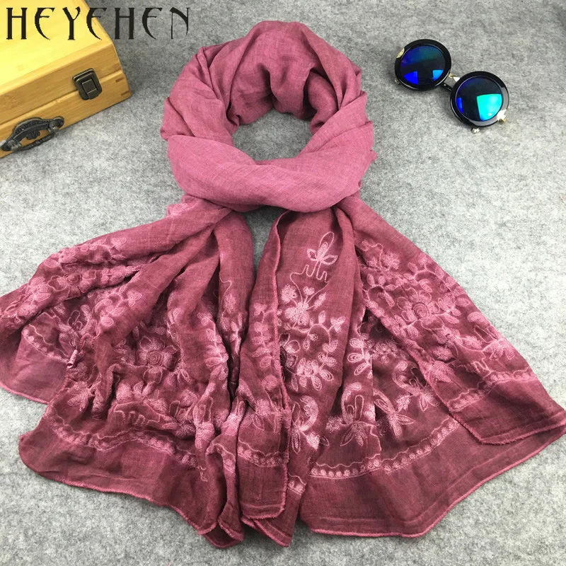 Ethnic Embroidered Style Cotton Lace Bandana Scarf Shawls for Women Winter Muslim Ladies Hijab HY07