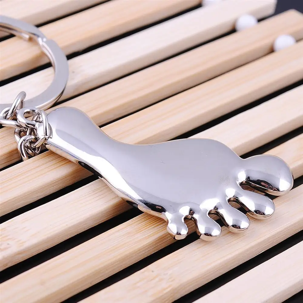 Trendiger Fuß-Schlüsselanhänger für Männer und Frauen, Modisches Taschenaccessoire, Autoschlüsselring, Partygeschenk, Schmuck im Großhandel – Detail 3