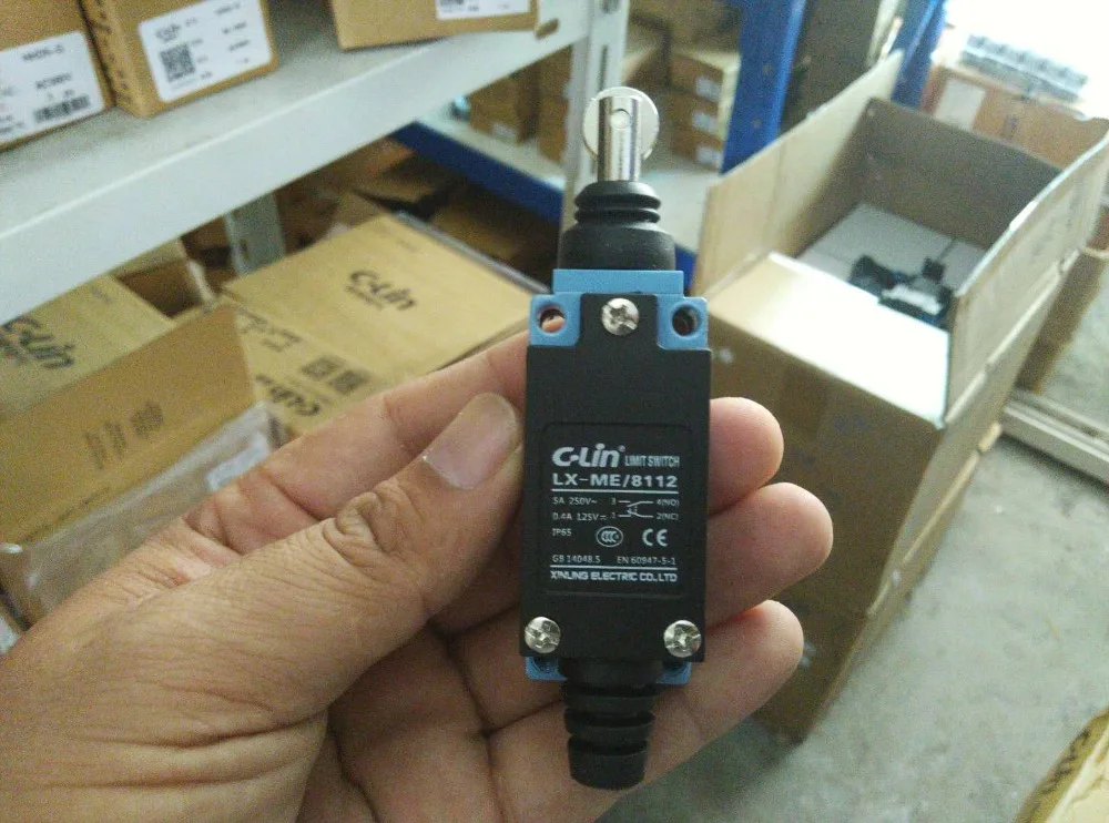 Brand new original authentic C-Lin LX-ME/8112 travel switch TZ-8112 self-reset limit switch  5A  250VAC