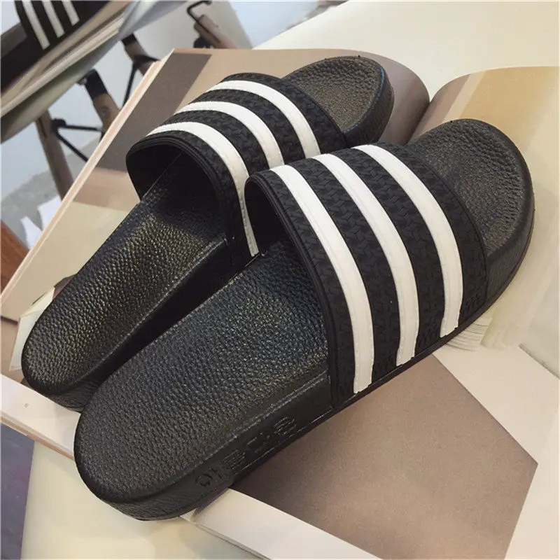 Mazefeng Classic Style Unisex Outdoor Slippers Men Casual Slippers Summer Men Slippers Lovers Three Stripe Sandals Fashion