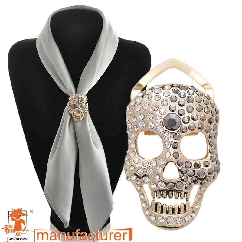 2018 Jewelry silk scarf buckle sparkling rhinestone skull brooch corsage sweater cape pin female women dress