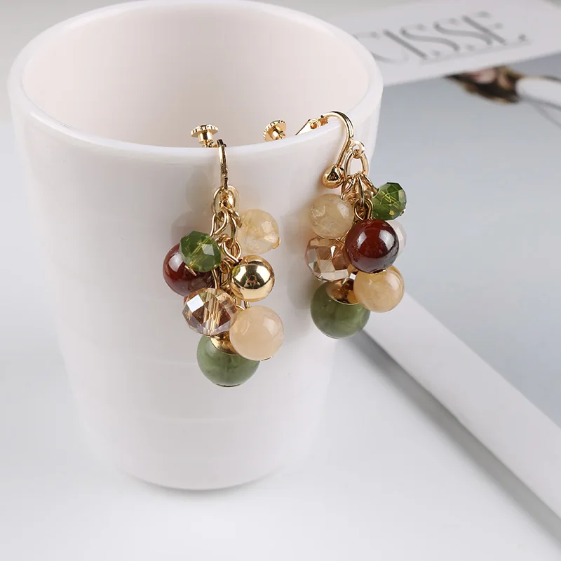 Colorful Acrylic Swirl Beads Clip on Earrings Without Piercing Personality for Women Girl Prom Party Fashion Earrings Jewelry