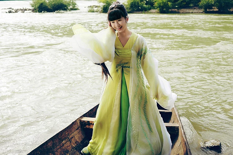 YingNing Women's Costume Light Green Embroidery Costume Qing Qiu Hu 2016 Newest TV Play Legend of Green Hill Fox Fairy