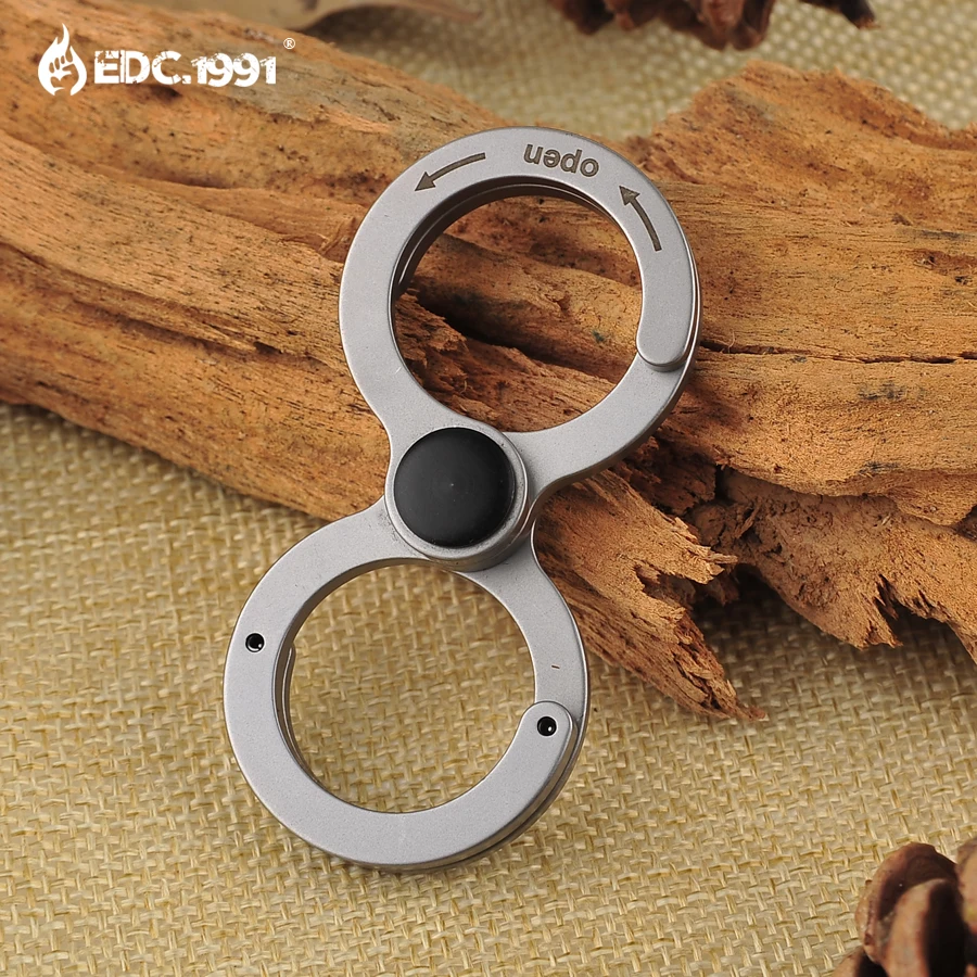 

EDC GEAR Mini Bottle Opener Keychain Tools Outdoor EDC Camping Equipment Pocket Lightweight Tools 420 stainless steel