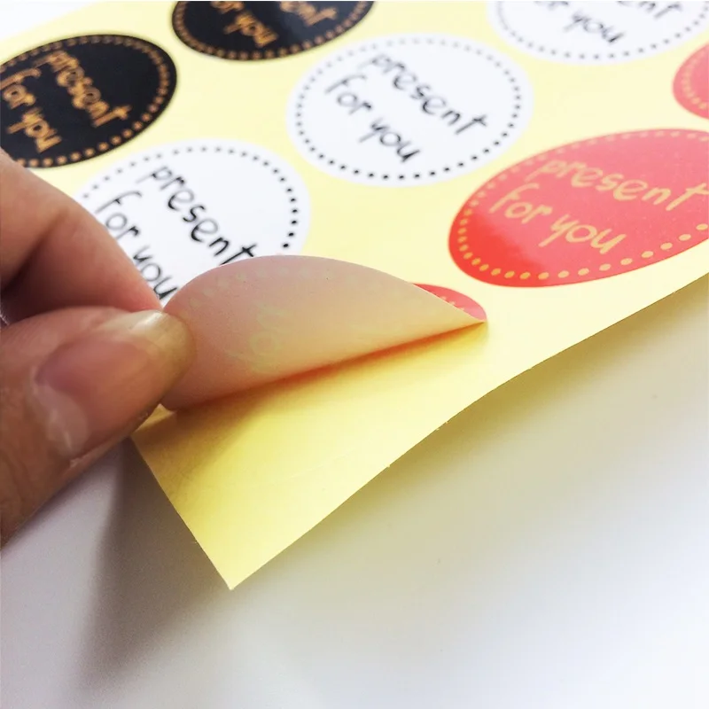 90 Stück/Set, beliebte Aufkleber mit dem Motiv „Ein Geschenk für Sie“, zum Versiegeln von Lebensmitteln, als Geschenkaufkleber für Hochzeiten, in den Farben Weiß/Schwarz/Rot, 3 Farben. – Detail 4