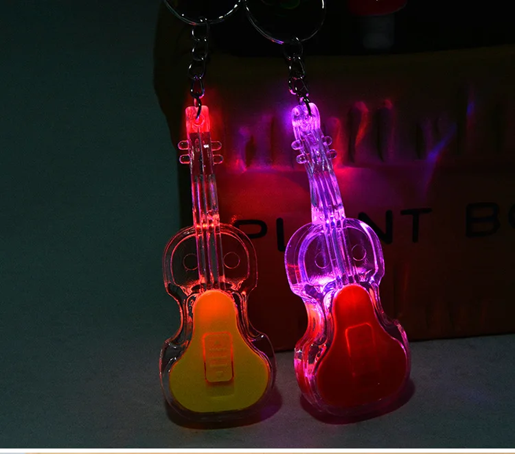 2019 LED Plastic Violin Keychain Flashlight Violin Key Holders Violin Key Ring for Music Gifts W9260