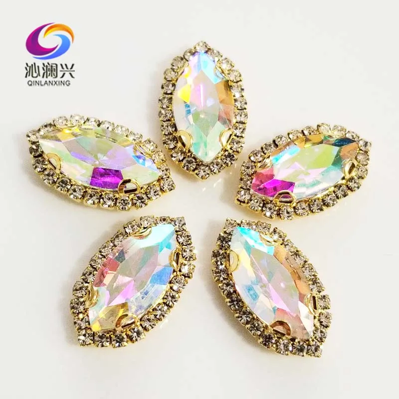 Strass di cristallo di vetro color AB con fondo dorato, fibbia da cucire a forma di occhio, utilizzata per il ricamo, accessori per il cucito di