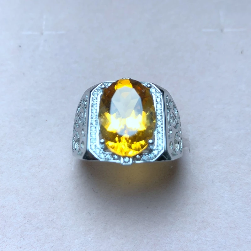 Atmospheric men's ring, 925 silver, a variety of citrine, photo taken. Manufacturing, new process