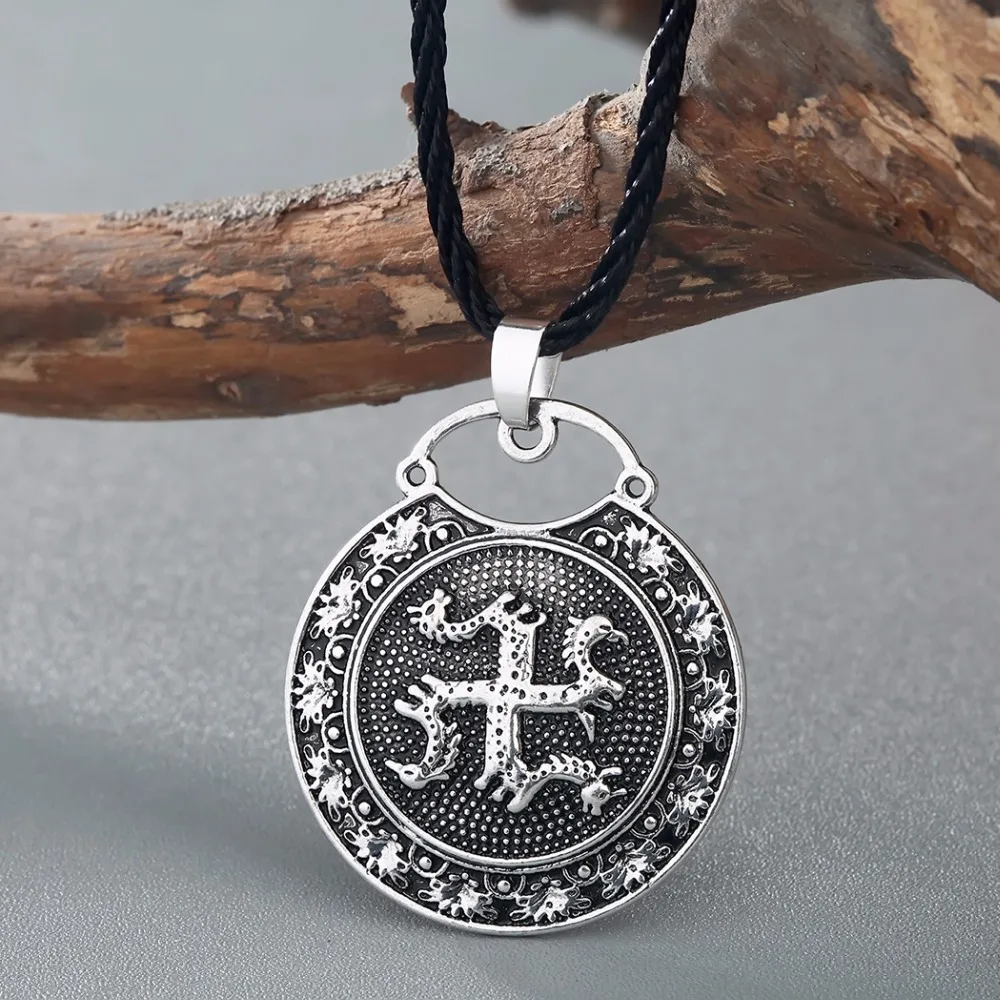 Kinitial Amulet Slavic Animal Kolovrat with Horse Bird Pendant Ancient Slavic Symbol Talisman Pendant Necklace Men Jewelry