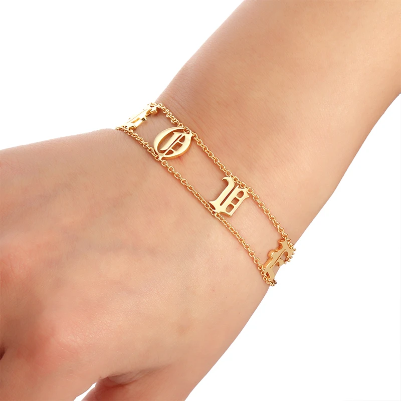 

3UMeter Old English Letter Bracelet Personalized Name Plate Really Gold Bracelets Gothic Bangle Dainity Chic Jewelry for Women