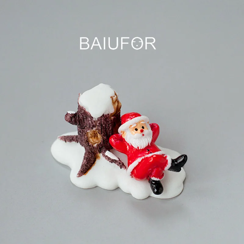 BAIUFOR-Árbol de Navidad en miniatura de Papá Noel, muñeco de nieve, caja de regalo, accesorios de terrario, figuritas de jardín de hadas,