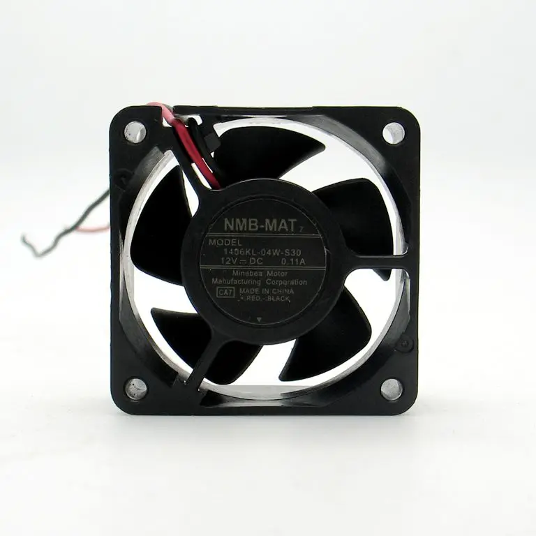 

NMB-MAT 1406KL-04W-S30 CA7 DC 12V 0.11A 35x35x15mm Server Cooling Fan