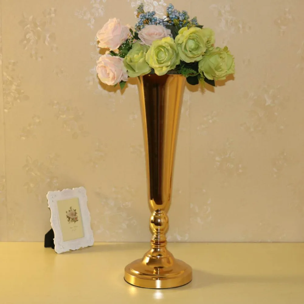 

Wedding Gold Decoration Table Centerpiece Vases Metal Flower Trumpet Vase 40 cm 57 cm Tall