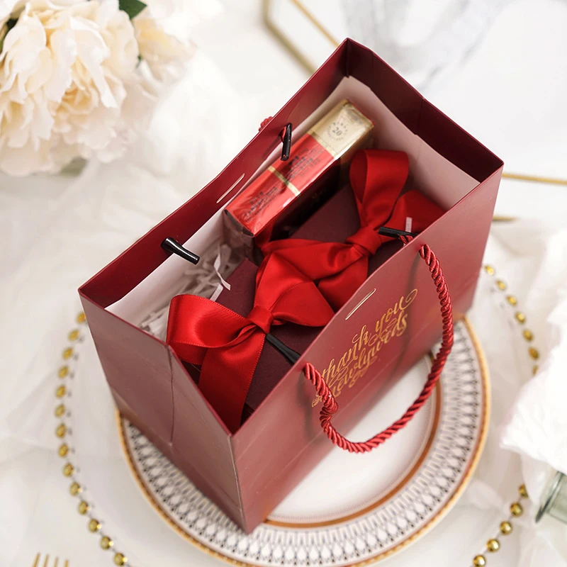 New Europe Originality Multicolor High-quality wedding candy box Tote bag packaging box Wedding Favors  Birthday Party Supplie