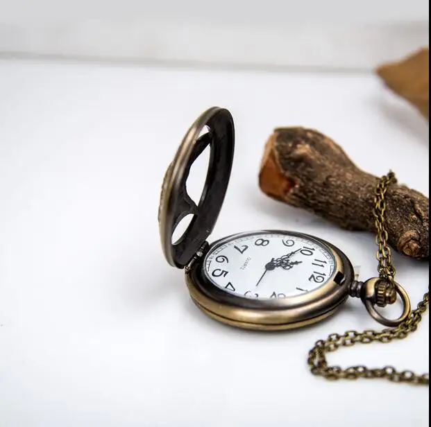 Vintage Fashion quartz carving Hollow out Bronze antiques Necklace pocket watches gift PL7875