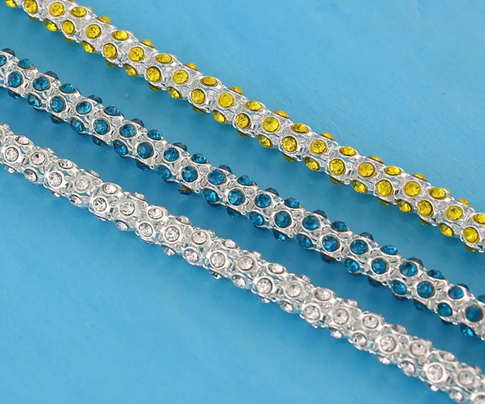 

10 meters 4mm White/Blue/Yellow Colors Glass Crystals Rhinestone on Silver Metal Ribbon Trim Lace Chain For Sewing Apperal Craft