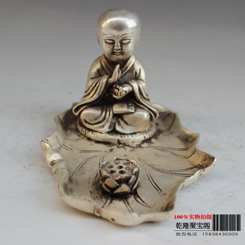 

Tibet Silver Household adornment sitting lotus the lad the young monk statue Buddha statue metal handicraft